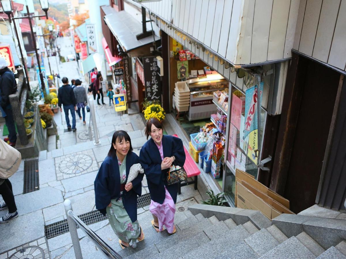 Ooedo Onsen Monogatari Ikaho Hotel Shibukawa Exterior photo