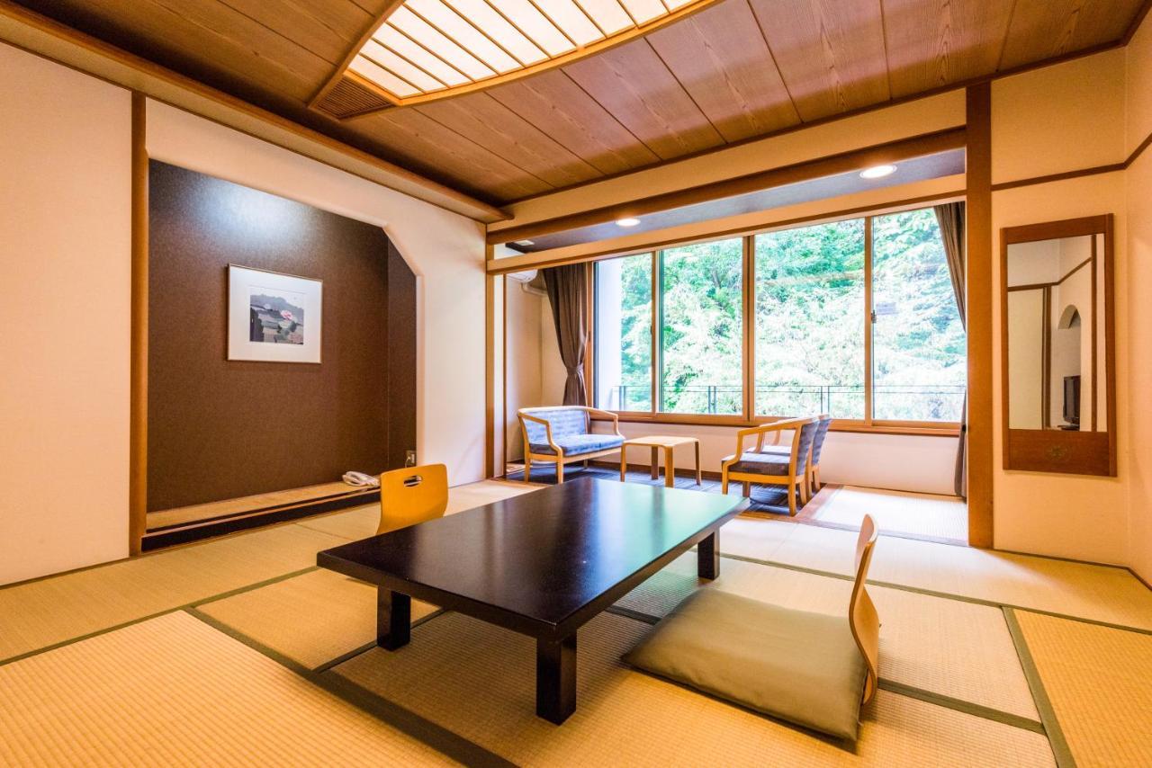Ooedo Onsen Monogatari Ikaho Hotel Shibukawa Exterior photo